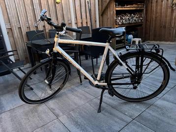 Als nieuw! BATAVUS GALİBİER 57cm 27x DEORE, CARBON voorvork beschikbaar voor biedingen