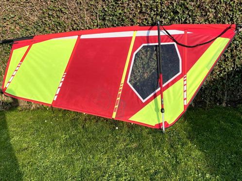 4 m2 windsurfen voor kinderen/jongeren, Watersport en Boten, Windsurfen, Gebruikt, Zeil, Minder dan 250 cm, Minder dan 5 m², Ophalen