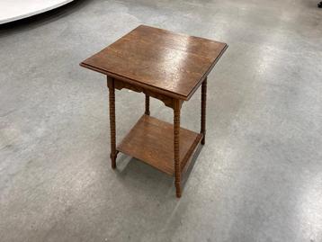 Plantentafel Bobbin Stijl beschikbaar voor biedingen