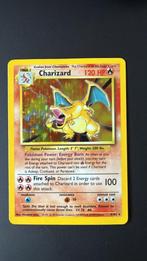 Charizard Base Set Holo - 4/102 - Originele Pokémonkaart 199, Hobby en Vrije tijd, Verzamelkaartspellen | Pokémon, Ophalen of Verzenden