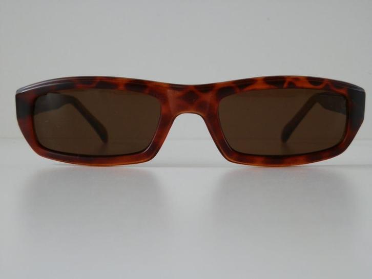 Matomo zonnebril. Unisex., Sieraden, Tassen en Uiterlijk, Zonnebrillen en Brillen | Heren, Zo goed als nieuw, Zonnebril, Overige merken