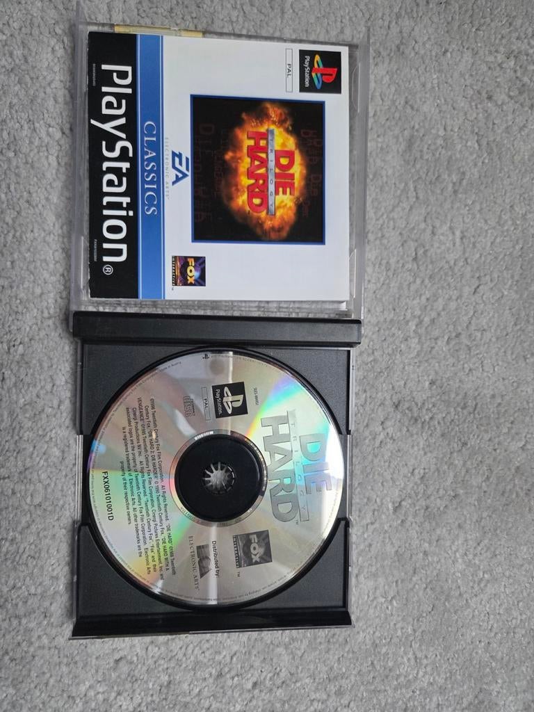 Die Hard Trilogy - Playstation 1, Spelcomputers en Games, Games | Sony PlayStation 1, Gebruikt, Shooter, 1 speler, Ophalen of Verzenden