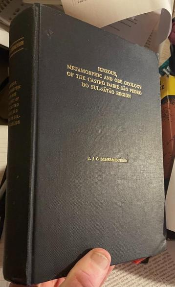 Igneous, metamorphic and ore geology of the Castro Daire-Sao beschikbaar voor biedingen