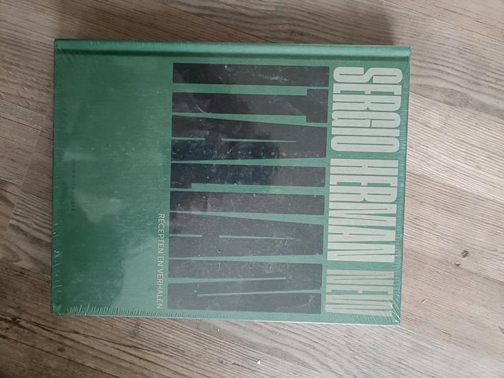 Sergio Herman - New Italian, Boeken, Kookboeken, Zo goed als nieuw, Italië, Ophalen of Verzenden