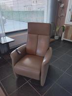 Sta op stoel met 3 motoren en afstandsbediening, z.g.a.n., Huis en Inrichting, Fauteuils, Ophalen, Zo goed als nieuw, 50 tot 75 cm