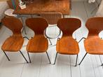 Stoelen 4 vintage deens design, Huis en Inrichting, Stoelen, Gebruikt, Bruin, Ophalen of Verzenden, Vier