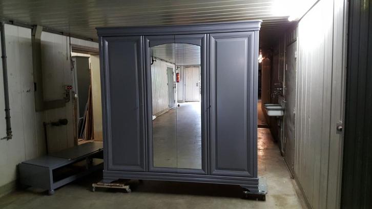 Vintage landelijke brocante kledingkasten, slaapkamerkasten, Huis en Inrichting, Kasten | Kledingkasten, Zo goed als nieuw, 200 cm of meer