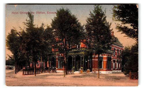 Emmen, Hotel Grimme t/o Station, Verzamelen, Ansichtkaarten | Nederland, Gelopen, Drenthe, 1920 tot 1940, Verzenden