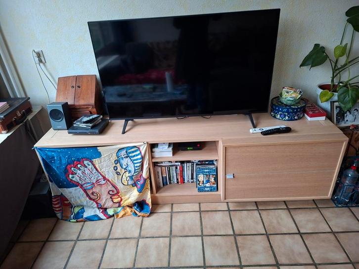 Tv kast/meubel gratis ophalen., Huis en Inrichting, Kasten | Televisiemeubels, Gebruikt, Minder dan 100 cm, 150 tot 200 cm, 50 tot 75 cm
