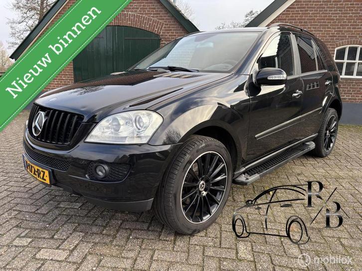 Mercedes M-klasse 320 CDI NAVI AIRCO TREKHAAK LEES TEKST, Auto's, Mercedes-Benz, Bedrijf, Te koop, M-Klasse, 4x4, ABS, Airbags