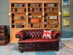 Chesterfield bank oxblood rood geknoopte zitting, Huis en Inrichting, Gebruikt, 125 cm of meer, Leer, Ophalen of Verzenden