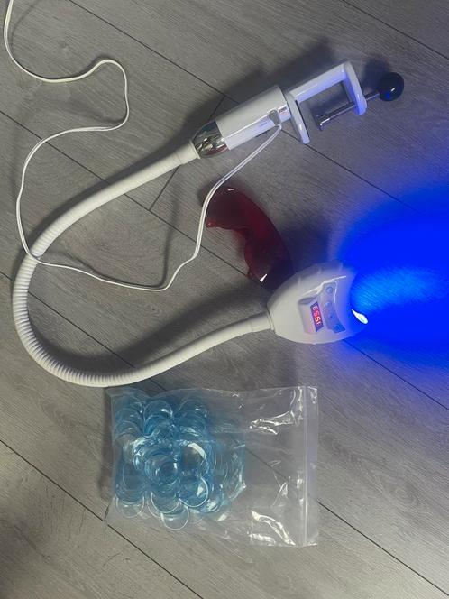 Tandenbleek lamp, Sieraden, Tassen en Uiterlijk, Uiterlijk | Haarverzorging, Zo goed als nieuw, Ophalen of Verzenden