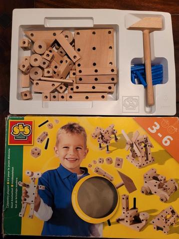 SES Hout Knutselset beschikbaar voor biedingen