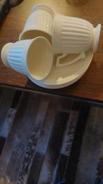 Mooie kopjes en schotels van Empire - (bieden mag), Huis en Inrichting, Keuken | Servies, Ophalen, Zo goed als nieuw, Effen, Kop(pen) en/of Schotel(s)