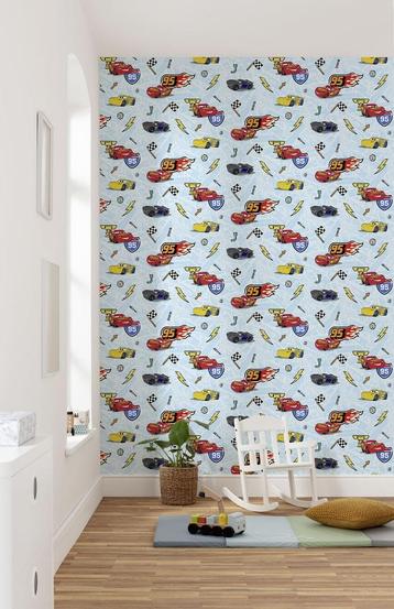 Disney Cars Vlies Behangrol - 1005x53 cm - Characters beschikbaar voor biedingen