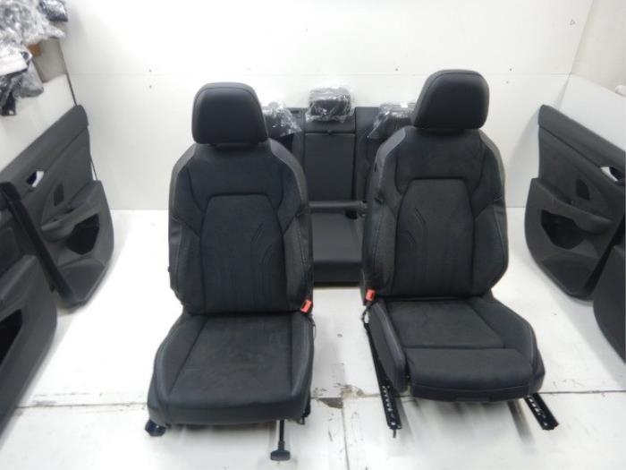 VW Golf 8 Facelift Interieur Leer Stof Alcantara Memory Alca, Auto-onderdelen, Interieur en Bekleding, Gebruikt, Ophalen