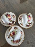 Engelse kopjes Elisabethan 3x, Antiek en Kunst, Antiek | Servies compleet, Ophalen of Verzenden