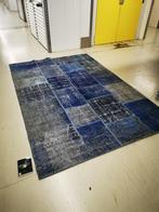 Blauw patchwork vloerkleed – ideaal voor atelier of decor, Ophalen, Gebruikt, Blauw, 150 tot 200 cm