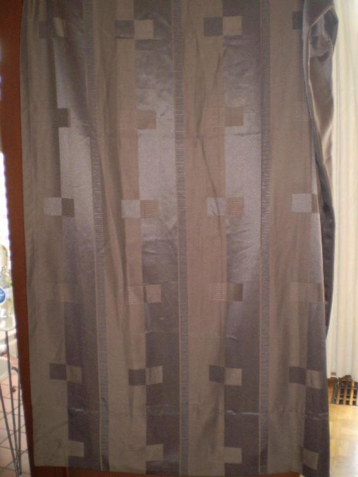 Echt donkerbruine gordijnen. Al lijkt het op de foto's niet, Huis en Inrichting, Stoffering | Gordijnen en Lamellen, Zo goed als nieuw