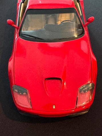 UT Models | Ferari 550 1:18 beschikbaar voor biedingen