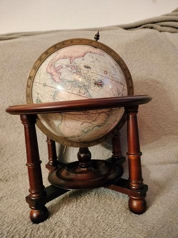 Vintage Mercator Globe - Notenhout & Brons - Perfecte Staat beschikbaar voor biedingen