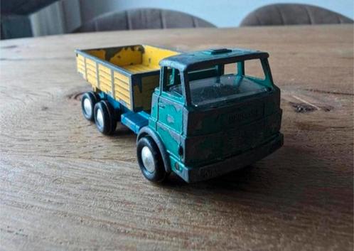 Oude Henschel vrachtwagen van Gama West Germany, Hobby en Vrije tijd, Modelauto's | Overige schalen, Gebruikt, Bus of Vrachtwagen