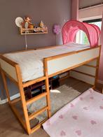 Unieke Ikea Kura bed met 2x bedtentje en stickers Frozen!, Kinderen en Baby's, Kinderkamer | Stapelbedden en Hoogslapers, Ophalen