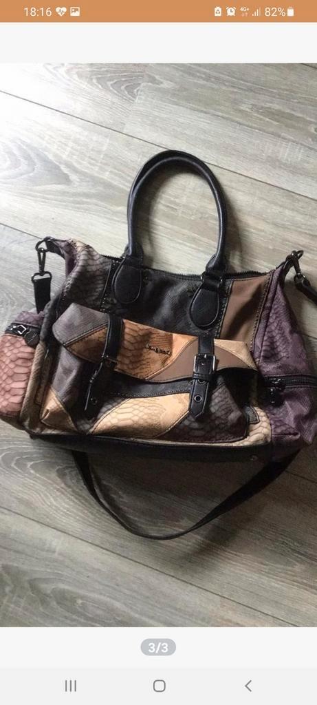 Mooie bruin gewerkte hand- schoudertas van Desigual!, Sieraden, Tassen en Uiterlijk, Tassen | Damestassen, Gebruikt, Handtas, Bruin