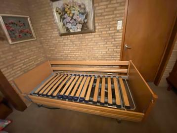 Verpleegbed 80x200 beschikbaar voor biedingen