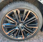 Skoda Enyaq Founders Edition  21 inch zomerset aangeboden., Band(en), Ophalen of Verzenden, 19 inch, Zomerbanden