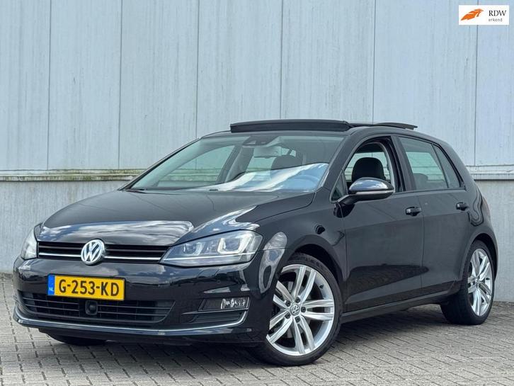 Volkswagen Golf 1.4 TSI ACT Highline APK I AUTOMAAT I PANOR, Auto's, Volkswagen, Bedrijf, Te koop, Golf, ABS, Achteruitrijcamera