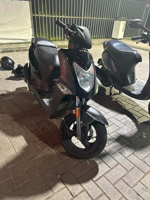 Kymco 2017 snel LAGE KM!, Fietsen en Brommers, Scooters | Kymco, Zo goed als nieuw, Agility, Ophalen of Verzenden