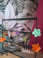leuke oorbellen en mini Bloemen haarclips nieuw, Hobby en Vrije tijd, Ophalen of Verzenden