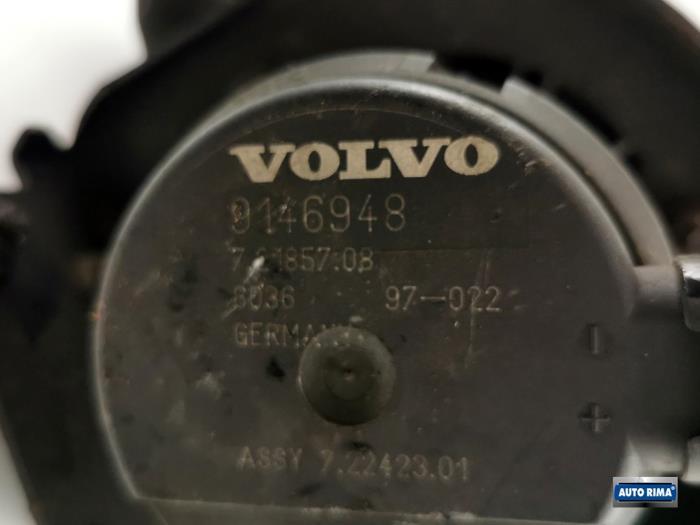 Luchtpomp Uitlaatgas van een Volvo 9-Serie, Gebruikt, -, -, Ophalen of Verzenden