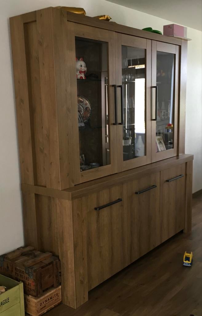 Houtlook buffetkast met verlichting, Huis en Inrichting, Ophalen, Met deur(en), 200 cm of meer, Zo goed als nieuw