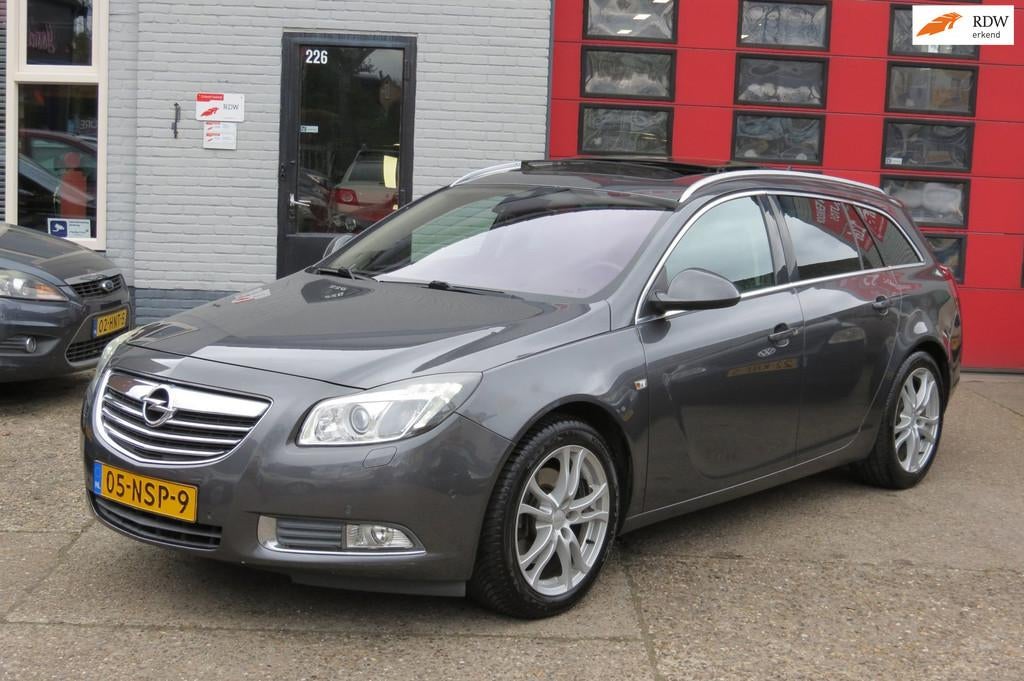 Opel Insignia Sports Tourer 1.6 T Executive , LPG G3 , Leder, Auto's, Euro 5, 4 cilinders, Leder, Handgeschakeld