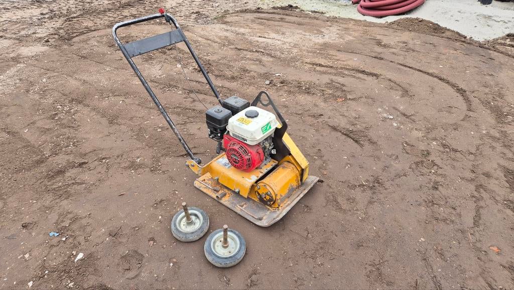 Samac s1900 trilplaat, Ophalen