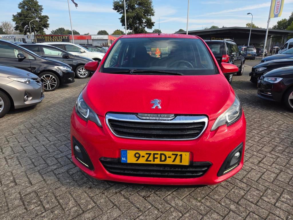 Peugeot 108 1.0 GROOT SCHERM BLUETH/NAP/AIRCO, Voorwielaandrijving, Euro 5, Gebruikt, 31 €/maand