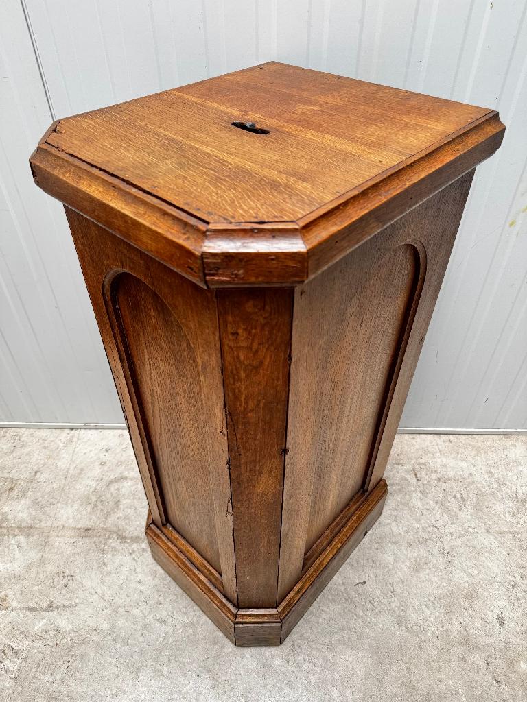 antieke SOKKEL of PIEDESTAL zuil pilaar buste eiken 1800, Ophalen of Verzenden, Hout, Overige typen, Overige onderwerpen