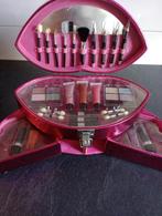 Te koop make-up, Ophalen of Verzenden, Nieuw, Gehele gezicht, Make-up
