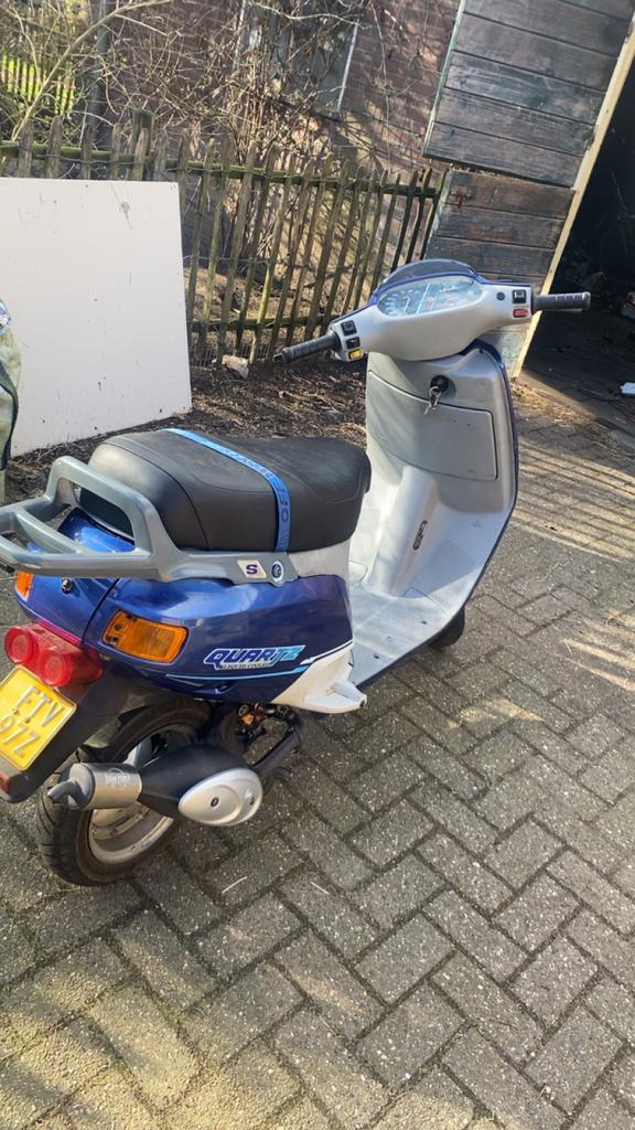 Lopend Piaggio Quartz lc blok met nummers, Fietsen en Brommers, Brommeronderdelen | Scooters, Gebruikt, Piaggio, Overige typen