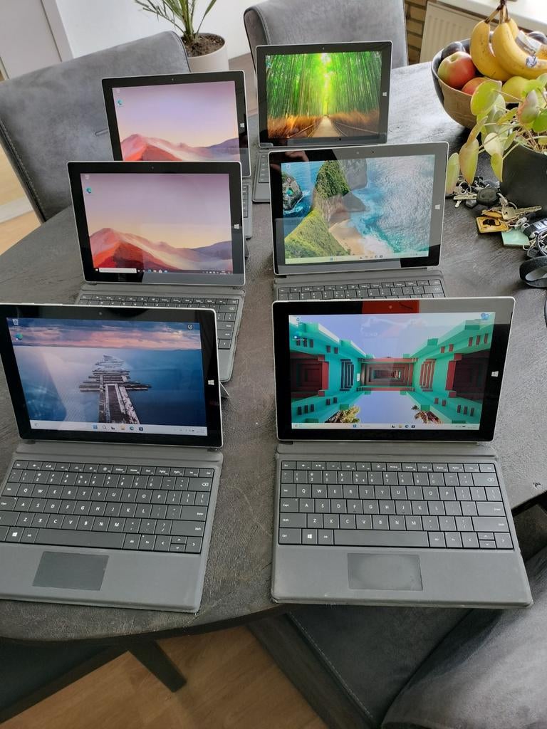 Microsoft Surface Go 3 - Ideaal voor school (4GB/64GB), Computers en Software, Windows Laptops, Gebruikt, Minder dan 2 Ghz, 10 inch of minder