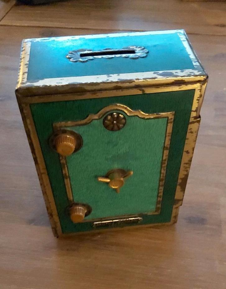 Oude spaarpot Smith & Johnson kluis, Verzamelen, Spaarpotten, Gebruikt, Overige thema's, Metaal of Blik, Ophalen of Verzenden