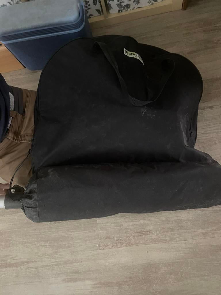 Eurotrail schotel en toebehoren, Audio, Tv en Foto, Schotelantennes, Ophalen, Gebruikt, (Schotel)antenne