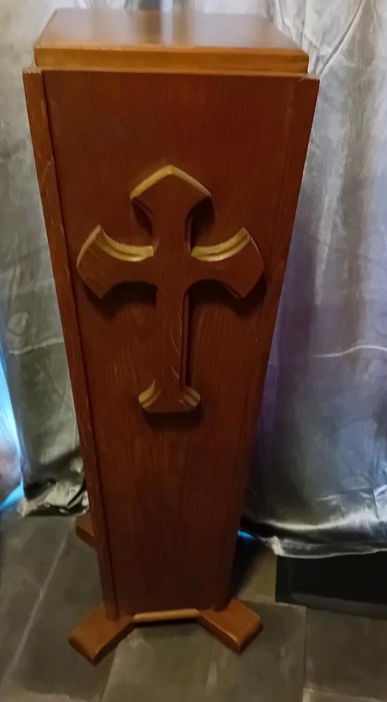 Mooie kerkzuil met kruis, Antiek en Kunst, Antiek | Religie, Ophalen