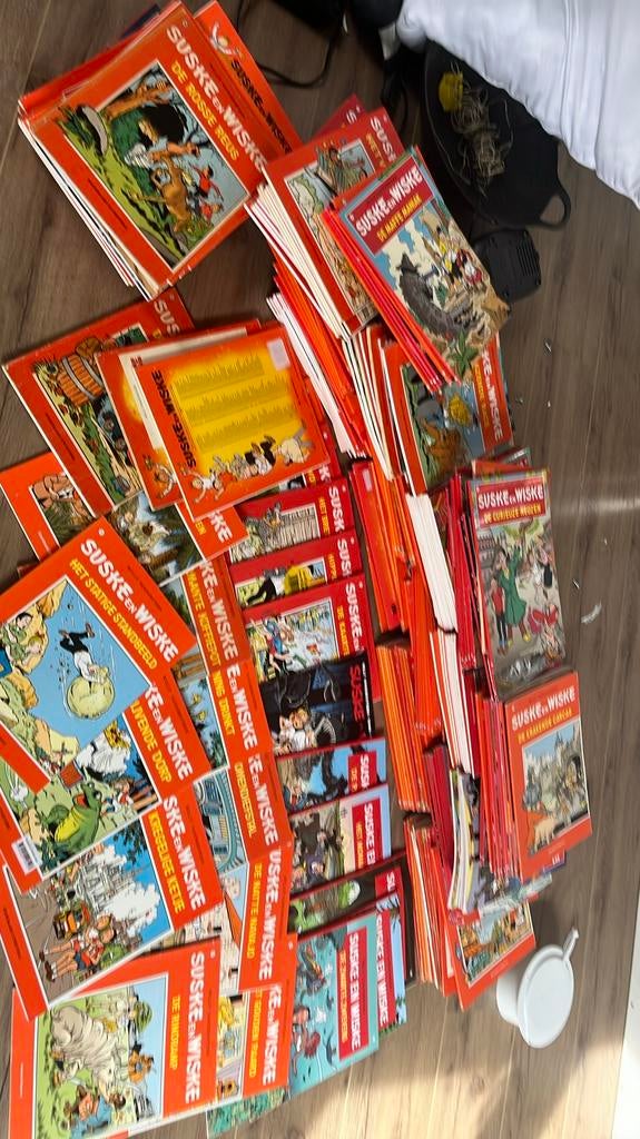 Bijna complete collectie Suske en Wiske stripboeken, Meerdere stripboeken, Ophalen, Gelezen