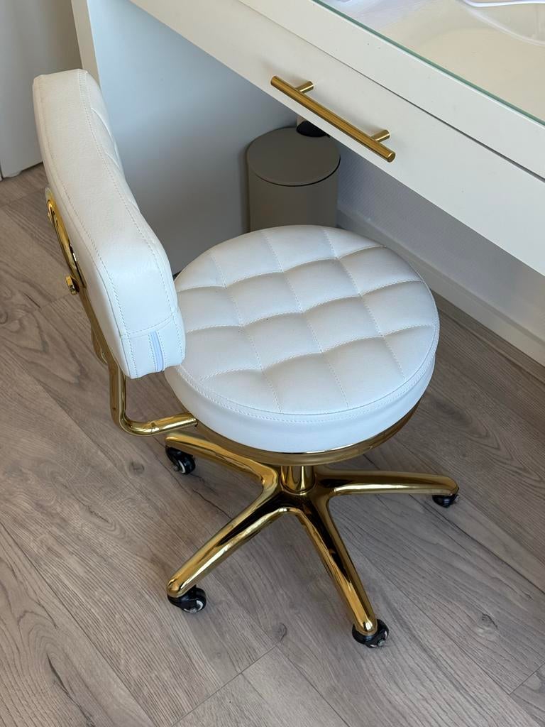 Luxe witte bureaustoel op wielen, in hoogte verstelbaar, Ophalen of Verzenden, Zo goed als nieuw, Wit, Bureaustoel
