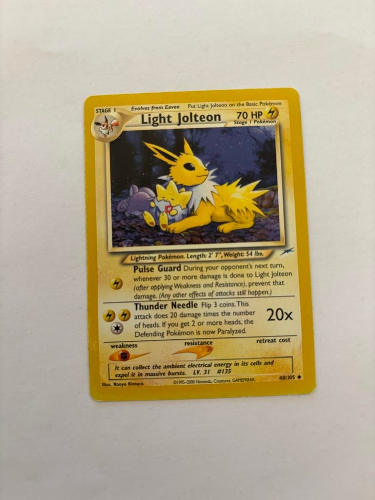 Light Jolteon 48/105 Neo Destiny NM, Hobby en Vrije tijd, Verzamelkaartspellen | Pokémon, Ophalen of Verzenden, Nieuw, Losse kaart