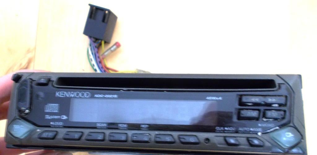 Kenwood Cd receiver autoradio KDC-2021SA, Auto diversen, Ophalen of Verzenden, Gebruikt