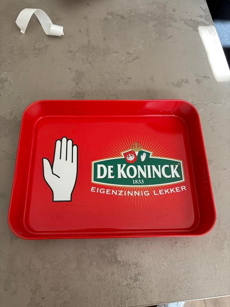De Koninck dienblad - Rood met logo, Ophalen of Verzenden, Gebruikt, Rechthoekig, Metaal